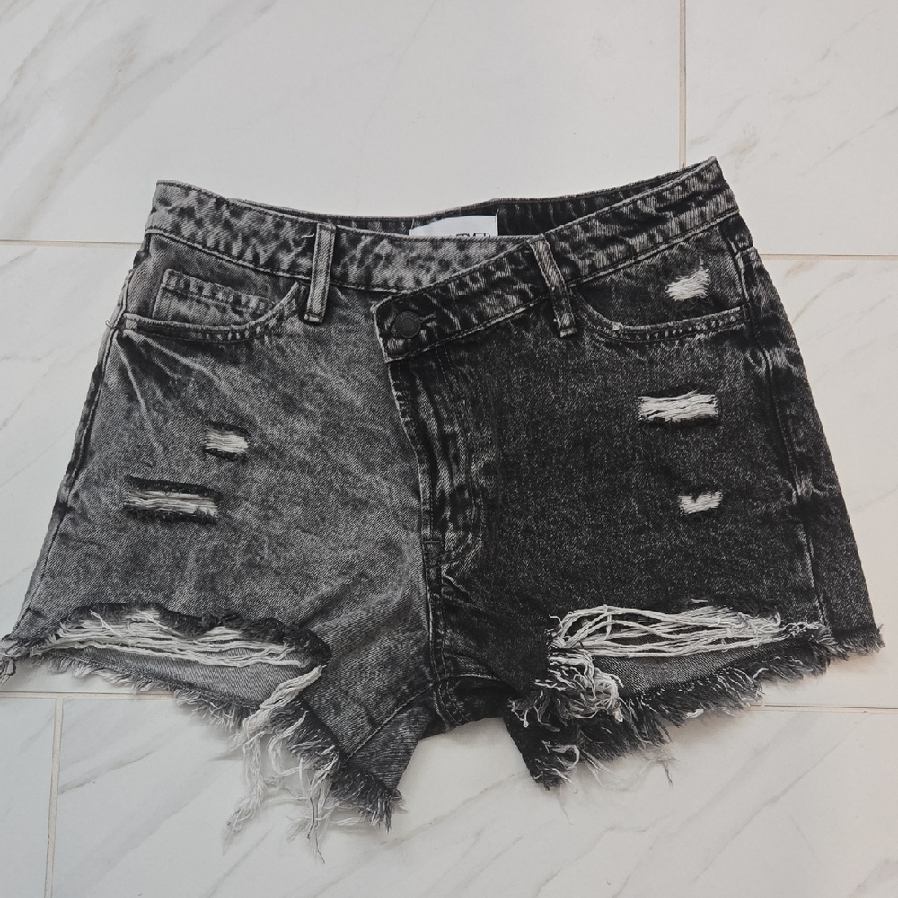 VERVET BY FLYING MONKEY Two-Tone Distressed Jean Shorts